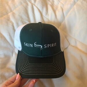 Port Authority White and Green Mesh Cap